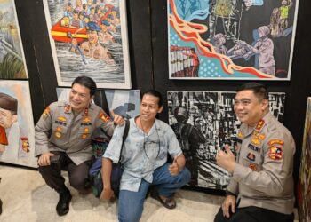 Bertema Polri dan Masyarakat, Ketua STIK Lemdiklat Gelar Lomba Lukis