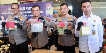 Polda jateng Bekuk Dua Tersangka Pengedar Narkoba