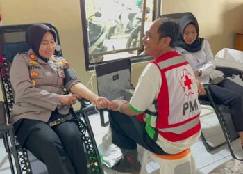 Bakti Donor Darah Digelar, Polres Jepara Memeriahkan HUT Polwan ke 75