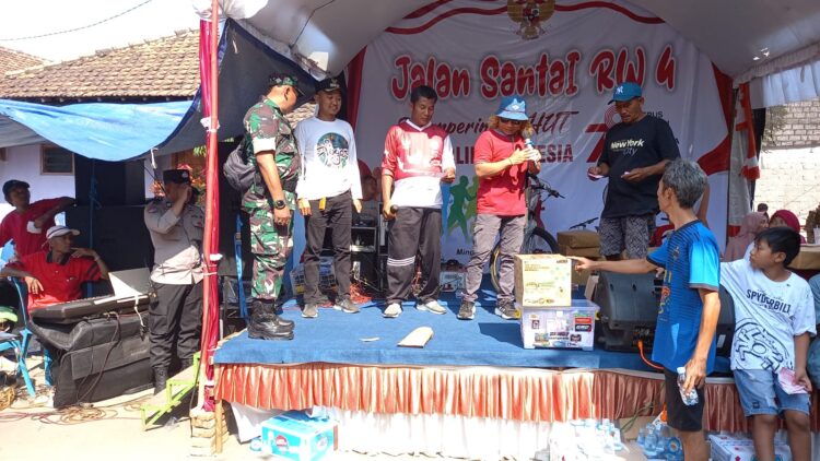 Ramaikan Acara Lomba di Hari Kemerdekaan RI ke 78, Begini Harapan Gus Imron ke Warga