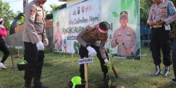 HUT ke 78, Polres Banjar Tanam Seribu Pohon
