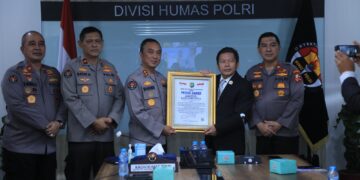 Prestasi Strategi Komunikasi Publik, Divhumas Polri Raih Presisi Award