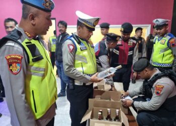 Miras Diamankan, Polres Kudus Gelar Razia dan Patroli Dikafe