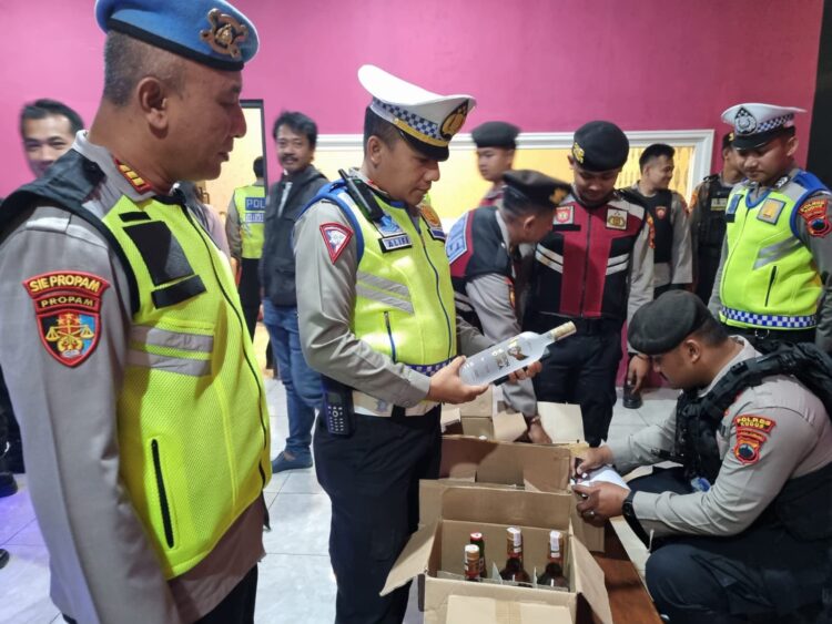 Miras Diamankan, Polres Kudus Gelar Razia dan Patroli Dikafe