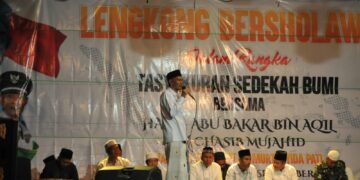 Gema Sholawatan, Habib Abu Bakar Ingatkan Nanda Bacaleg Dapil III Peduli Keluhan Masyarakat