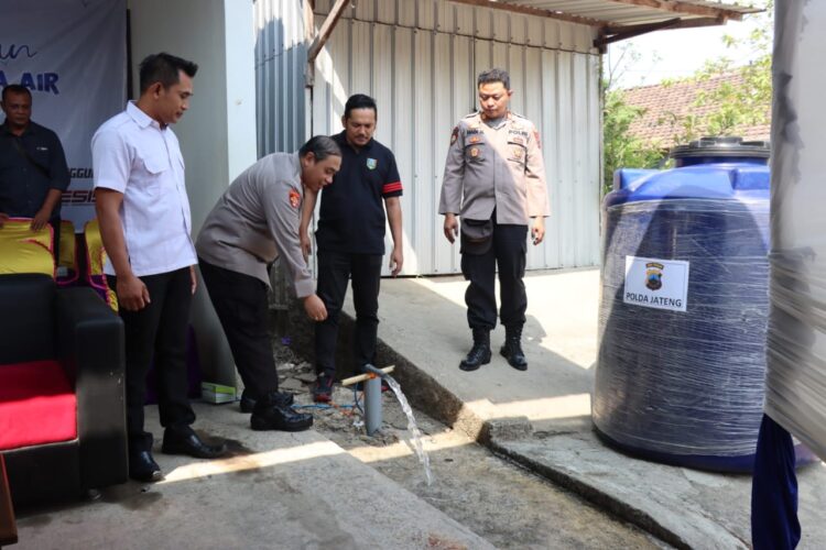 Warga Merasakan Bantuan Air Bersih, Polres Kudus Diapresiasi