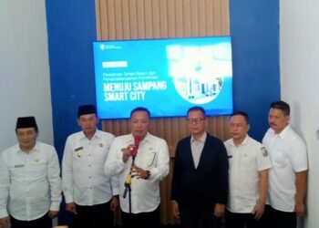 Menuju Sampang Smart City, Bupati Sampang Resmikan Smart Room