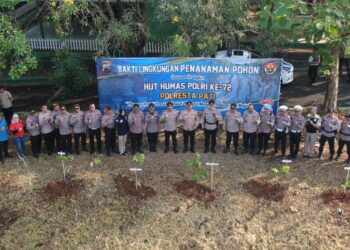 HUT Ke 72 Humas Polri, Polresta Pati Bakti Lingkungan