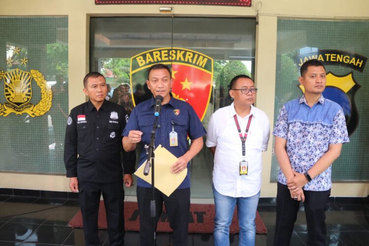 Kades di Tiga Kabupaten Diduga Korupsi