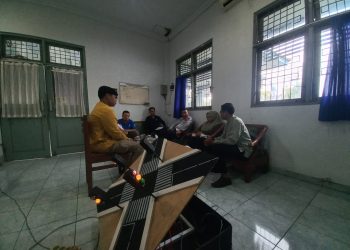 Uji Coba Mesin Kontroler Lampu Lalu Lintas, STTP Terima Penghargaan
