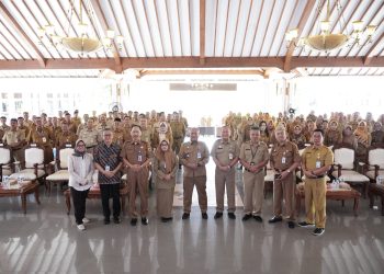 Henggar : Penggunaan CMS Sebagai Pengelolaan BOSP