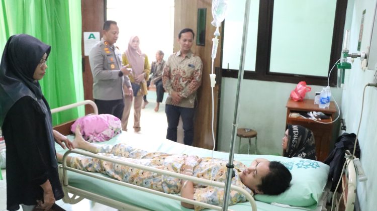 Anggota KPPS Kecapekaan dan Jatuh Sakit, Begini Respon Kapolres Jepara