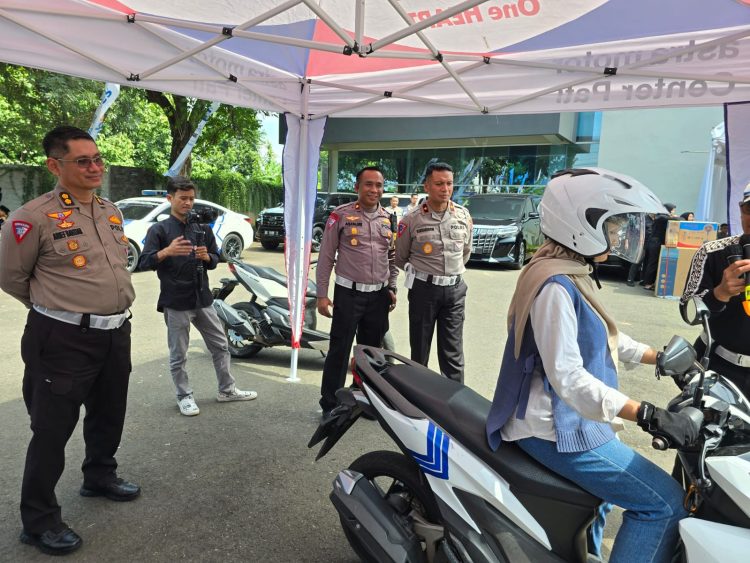 Sasar Para Santri Pati, Dirkamsel Korlantas Polri Blusukan