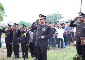 Kehilangan !!! Kapolres Jepara Hantarkan jenazah Almarhum Ipda Nor Handoko
