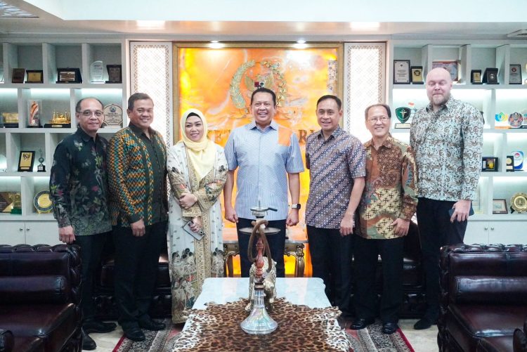 Platform Digital, Ketua MPR RI Terima APLI