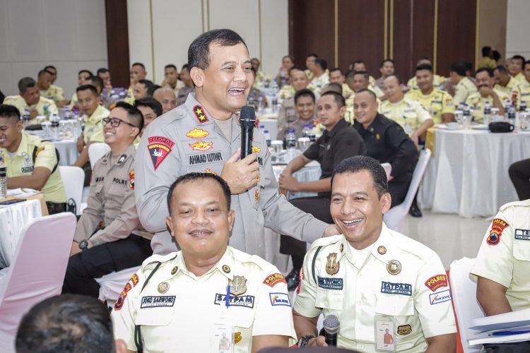 Temukan Emas, Kapolda Jateng Apresiasi Satpam