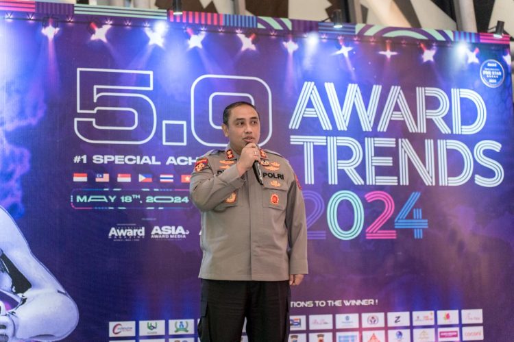 Prestasi Terbaik !! AKBP Dydit Dwi Susanto Terima Penghargaan