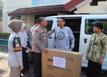 Penyandang Disabilitas Ikut Pemeriksaan Kesehatan Gratis