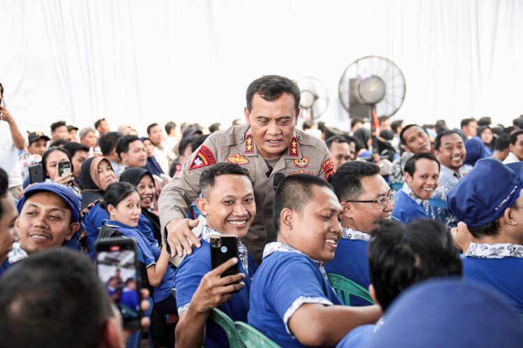 Ribuan Karyawan Pabrik Apresiasi Kapolda Jateng, Begini Alasannya