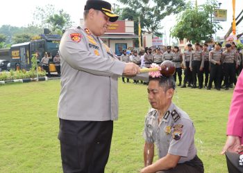Kapolres Kudus : 44 Personil Naik Pangkat Lebih Tinggi