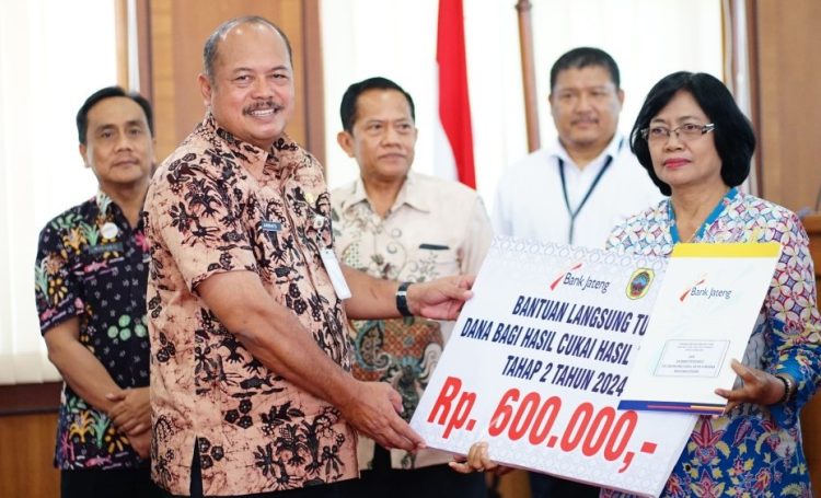 BLT! Pemkab Pati Salurkan Tahap Dua Hasil Cukai