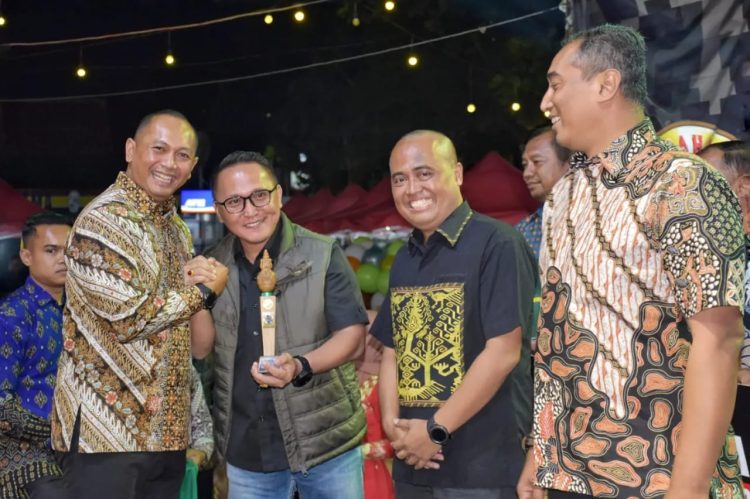 Makodim 0718/Pati Raih Juara 1 dan 4 Piala