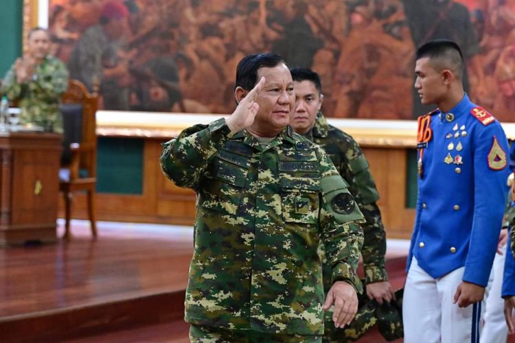Presiden Prabowo Ajak Jajaran Kabinet Merah Putih Memaknai Perjuangan