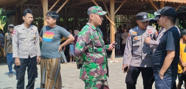 Gara – Gara Ces HP, Satu Rumah Dilalap Api Dalam Waktu Singkat