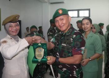 Letkol Inf. Jon Young Saragi Lepas 9 Personel Kodim Pati dan Tradisi Wisuda