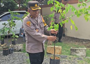 Kemandirian Pangan, Kini Polresta Pati Aksi Tanami 50 Pohon