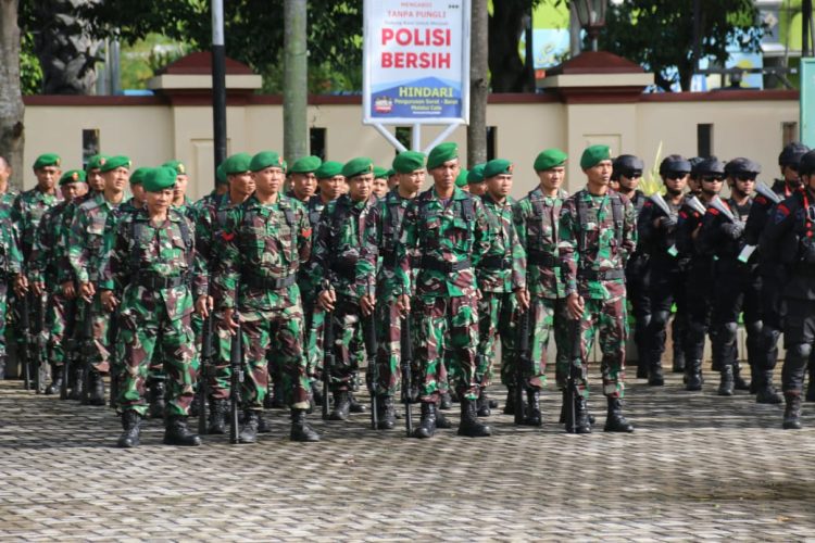 TNI – Polri Pastikan Keamanan Nataru Terkendali Aman