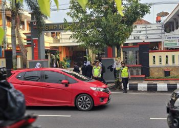 Jamin Kelancaran Aktivitas Pagi, Kapolresta Pati Pimpin Pengaturan Lalu Lintas