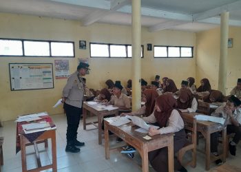 Koordinasi Aktif Antara Sekolah dan Aparat Keamanan di Wilayah Sukolilo