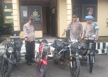 Patroli Cipta Kondisi, Polsek Sukolilo Amankan Sejumlah Pemuda dan Kendaraan Buat Balap Liar