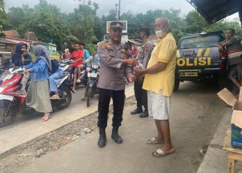 Ramadan Penuh Berkah, Polsek Dukuhseti Tebar Ratusan Takjil Untuk Masyarakat