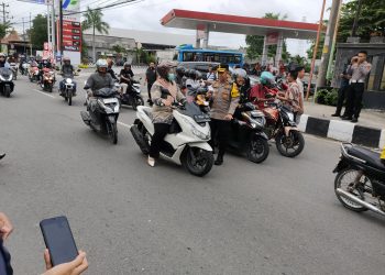 Lewat Aksi Berbagi, Polres Rembang Pererat Kedekatan Dengan Warga