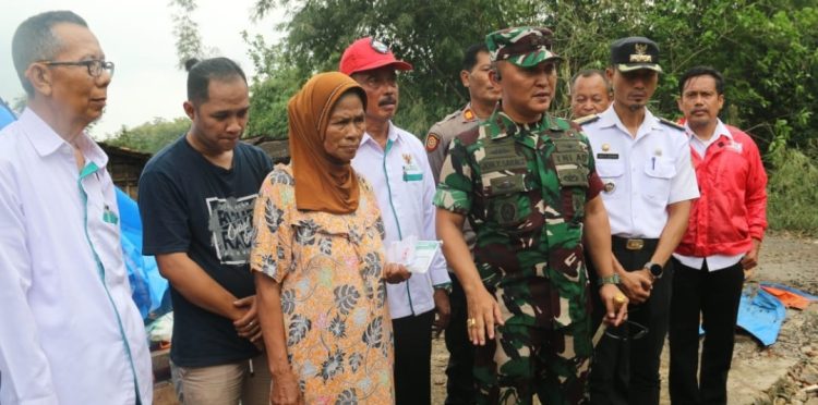 Dandim Pati : Pemerintah Hadir Bagi Warga Tertimpa Musibah