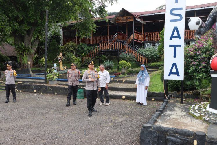 Wisata Jollong di Cek, Bukti Hadirnya Polisi di Masyarakat