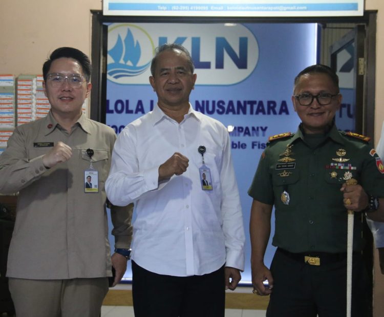 Kunjungan KSP dan BGN Bukti Negara Hadir Dukung Industri Laut Pati