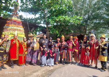 Ukhwatur Roi : Menghidupkan Spirit Leluhur Dalam Tradisi Sedekah Bumi Desa Pekalongan