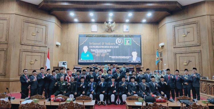 Haru dan Janji dalam Pelantikan PAW DPRD Pati, Ulin Nuha Melangkah