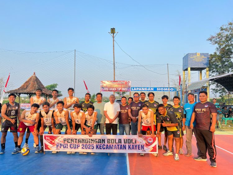 Buka Turnamen Voli, H. Hardi : Perkuat Persaudaraan Antar Perangkat Desa