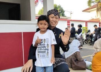 Sopan dan Berbakat, Ratu Ulfa Jadi Idola Baru di Pati