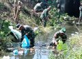 TNI Bersama Warga Gotong Royong, Sungai Barinten Kembali Lancar dan Bersih