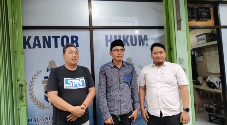 PT. Perwita Kontruksi Disomasi, Om Bob dan Luqmanul Hakim, SH Keluhkan Jalan Mematikan