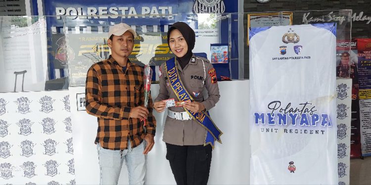 Satpas Pati Jadi Teladan Pelayanan Publik Inklusif, Luncurkan Program “Polantas Menyapa”