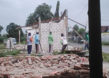 Pembongkaran Ruko Tambaharjo Jadi Tonggak Awal Pembangunan Ekonomi Desa