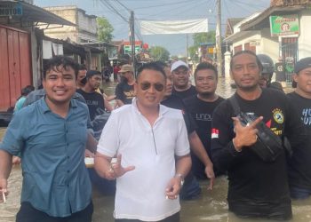 Tak Sekadar Seremonial, Mukit Pastikan Bantuan Banjir Tepat Sasaran