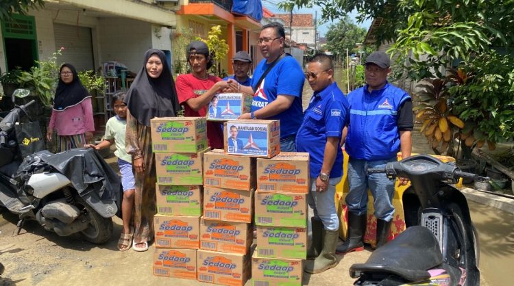 Demokrat Hadir untuk Rakyat, Lewat Aksi Nyata Bansos di Juwana