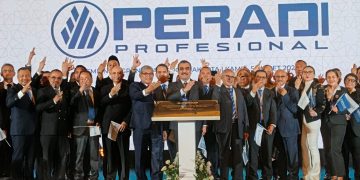 1.250 Anak Yatim Ikut Rasakan Berkah, Deklarasi PERADI Profesional Resmi